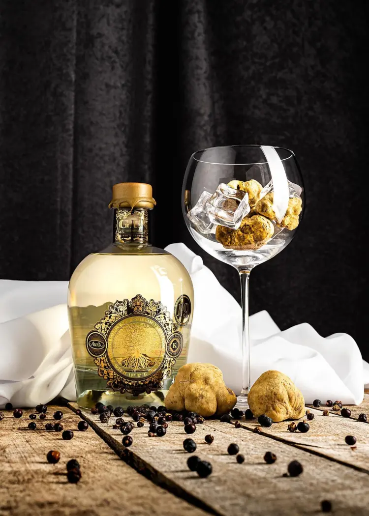Gin mit weißen Trüffeln / Weißer Trüffel-Gin (limitierte Auflage) – Bild 2