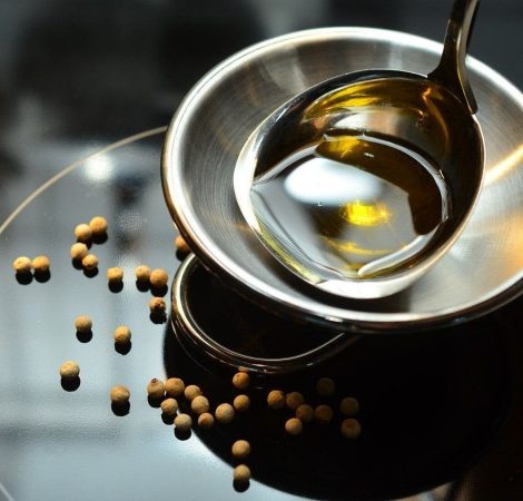 Frisches istrianisches Kroatisches trüffel öl